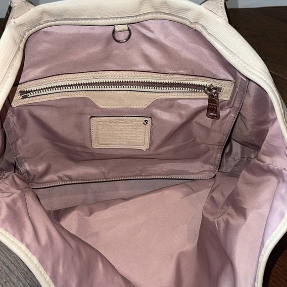 Coach Tan Tote Women’s Bag - Picture 7 of 7